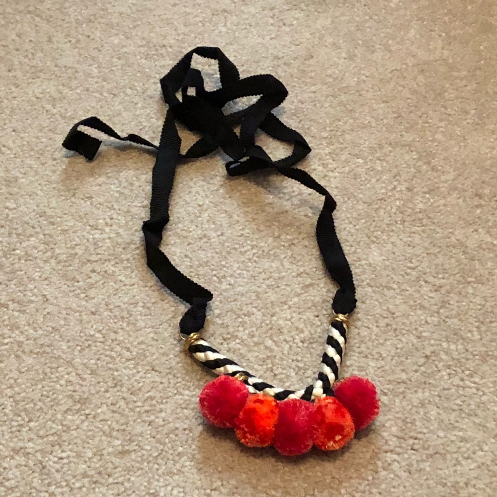 Stella and Dot Necklace
